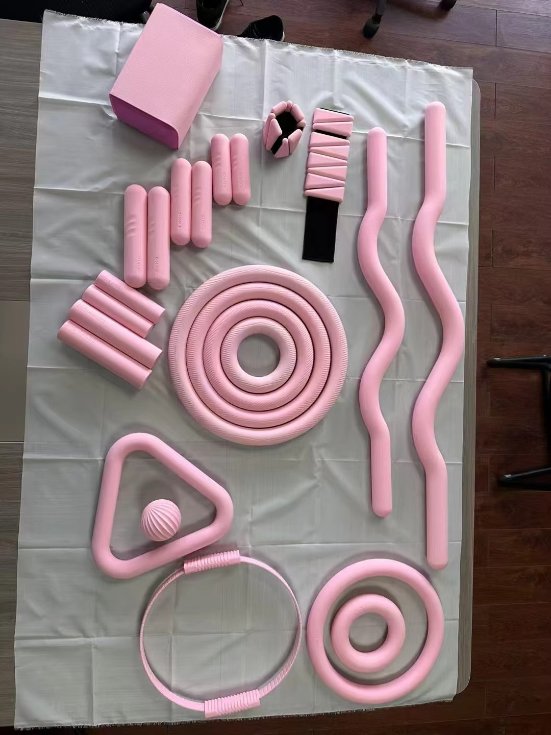 Complete Home Gym Set - Yoga Mat, Dumbbells, Power Ring & Ankle Weights Kits Snaivere