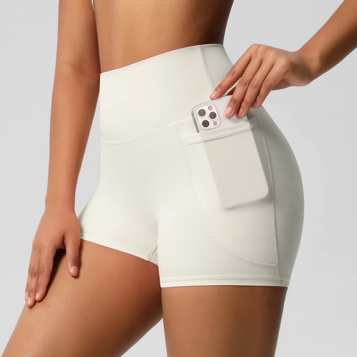 High Waist Yoga Shorts for Women - Squat Proof Athletic Shorts with Pockets Snaviére