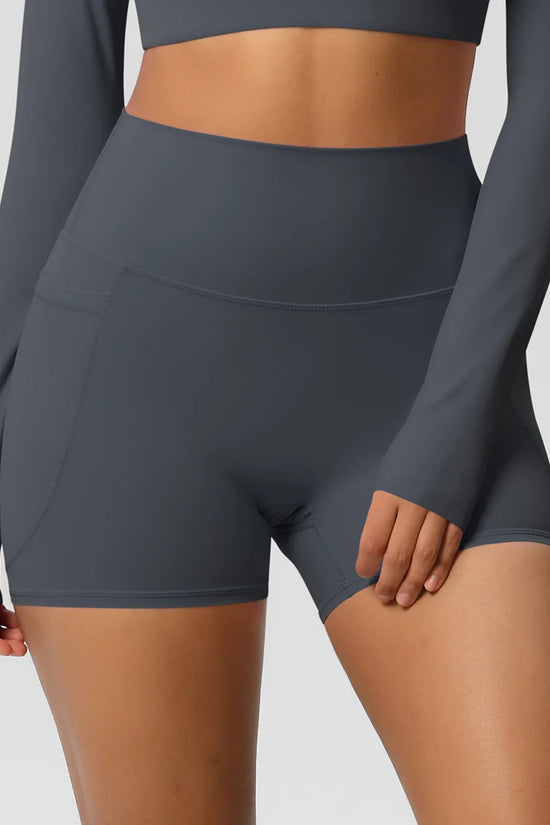 High Waist Yoga Shorts for Women - Squat Proof Athletic Shorts with Pockets Snaviére